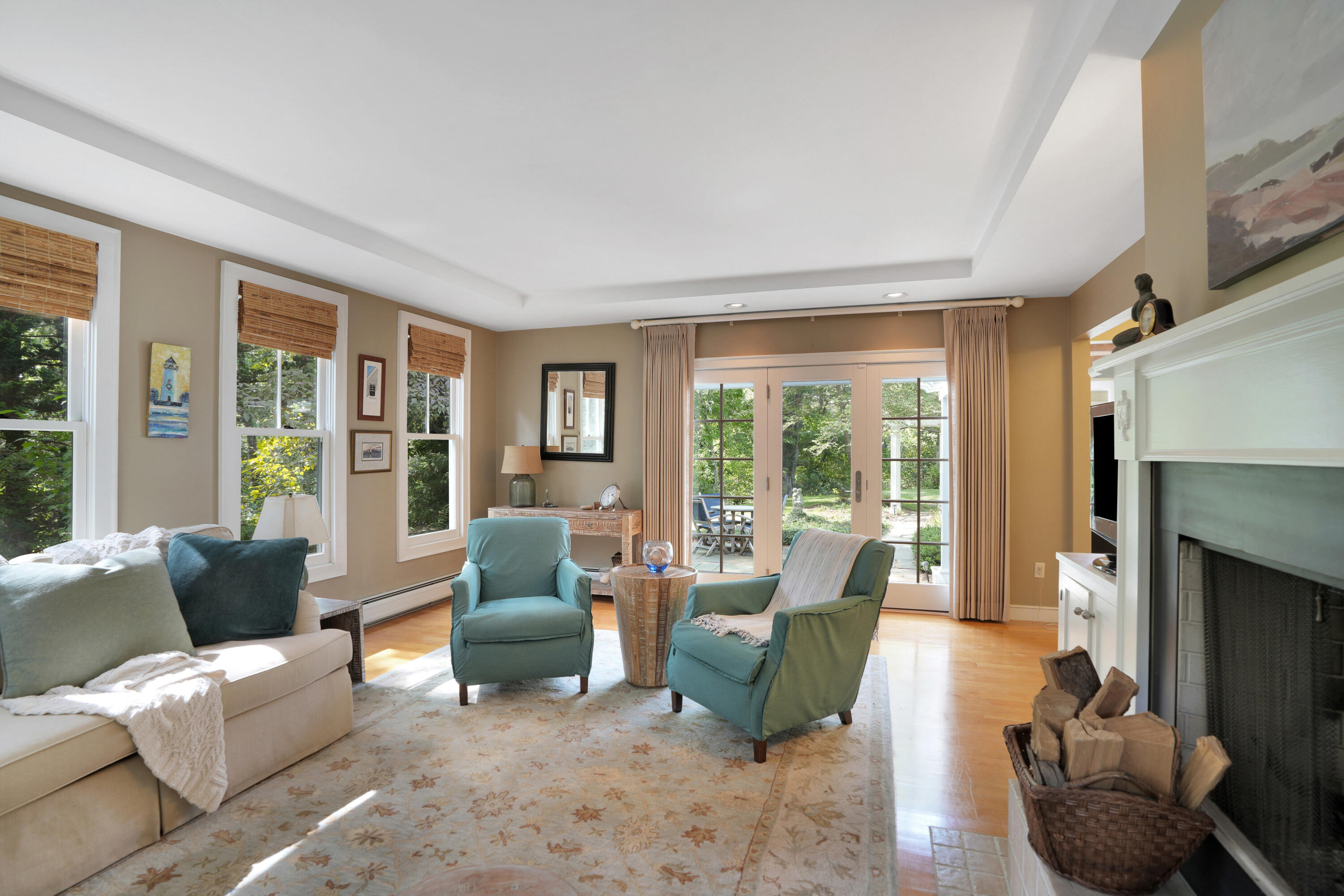 9 Grovedale Road Oak Bluffs, MA 02557 - Photo 12 of 28 9 Grovedale Rd-13