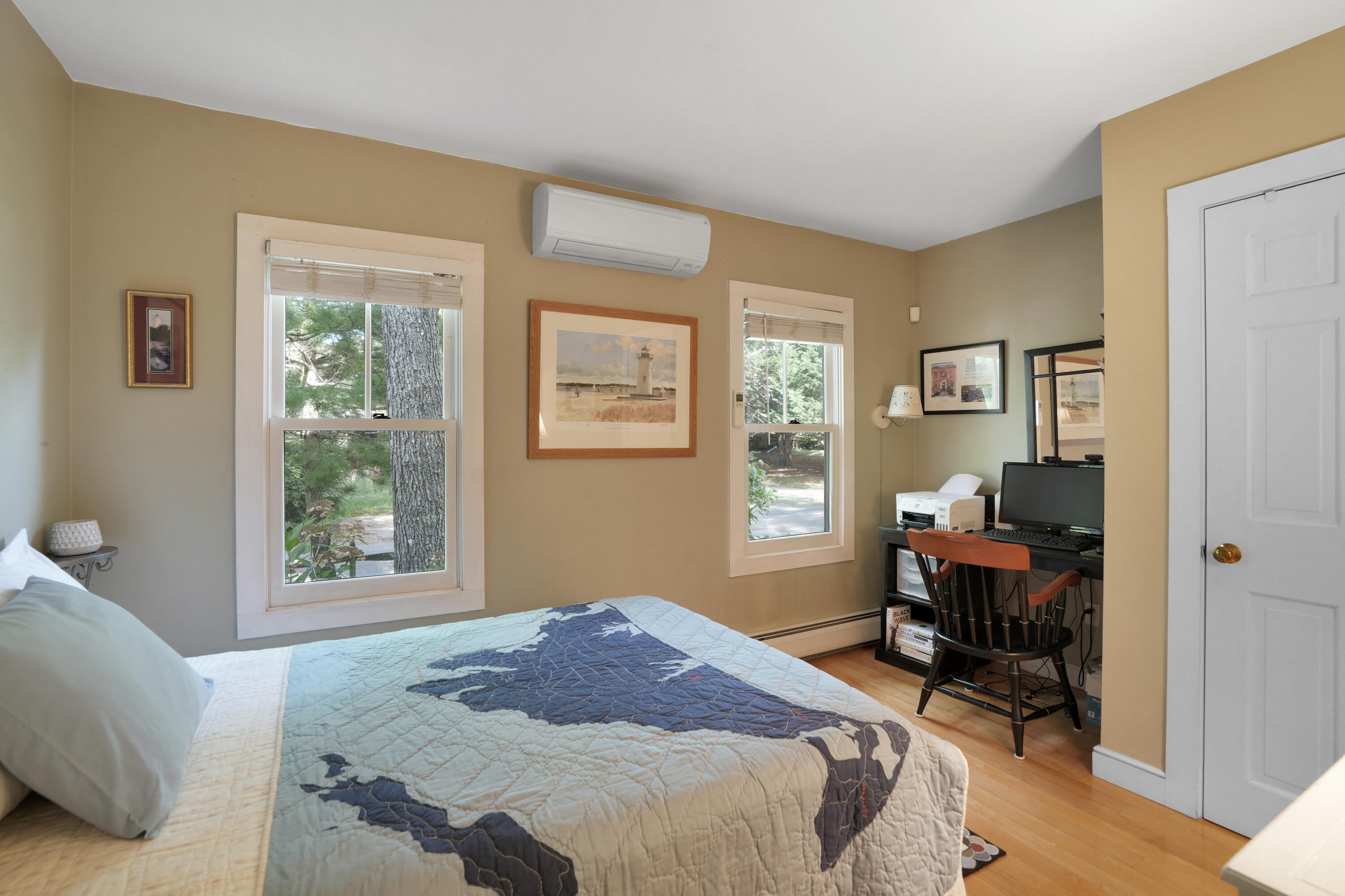 9 Grovedale Road Oak Bluffs, MA 02557 - Photo 13 of 28 9 Grovedale Rd-14
