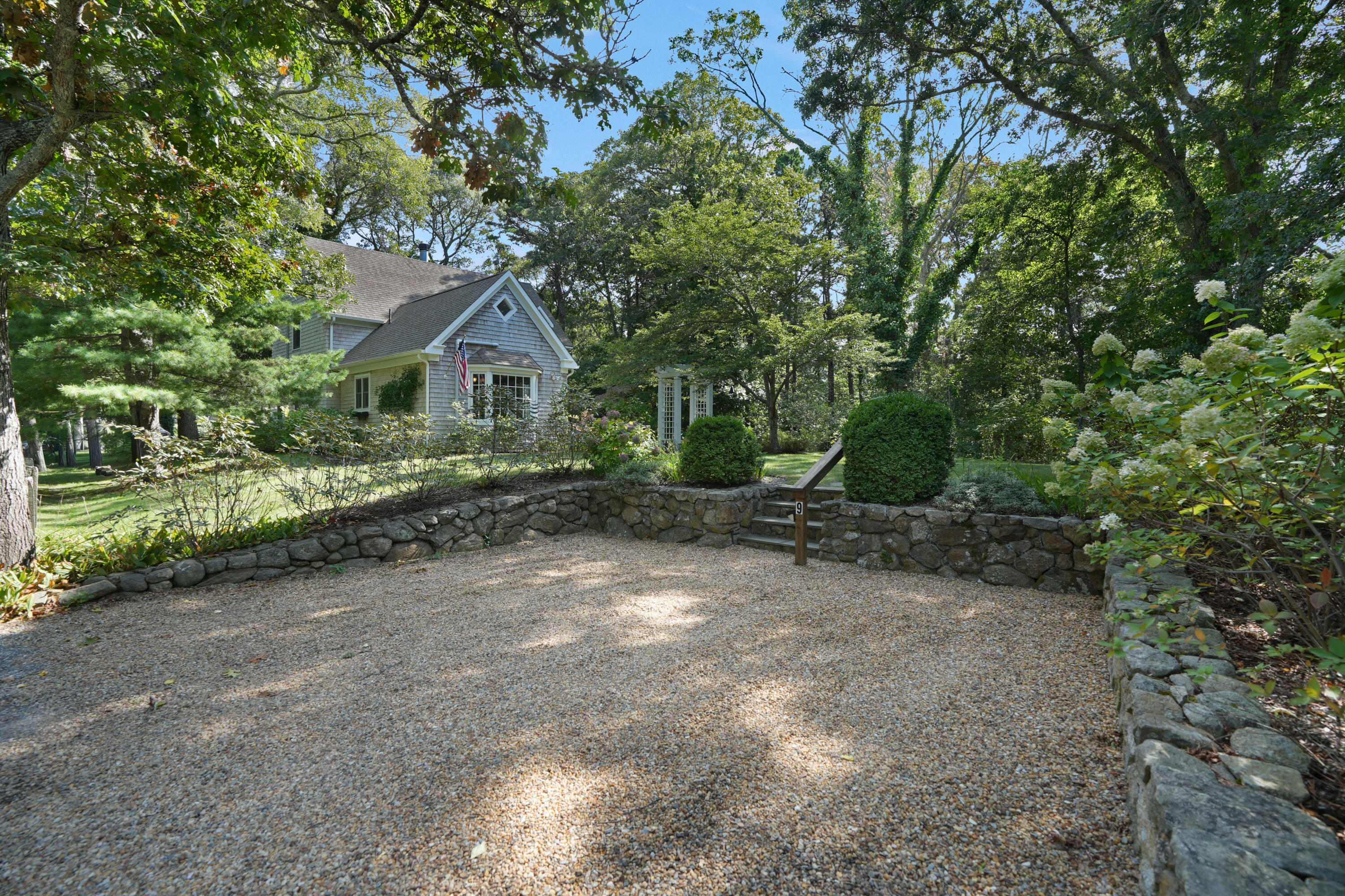 9 Grovedale Road Oak Bluffs, MA 02557 - Photo 2 of 28 9 Grovedale Rd-1