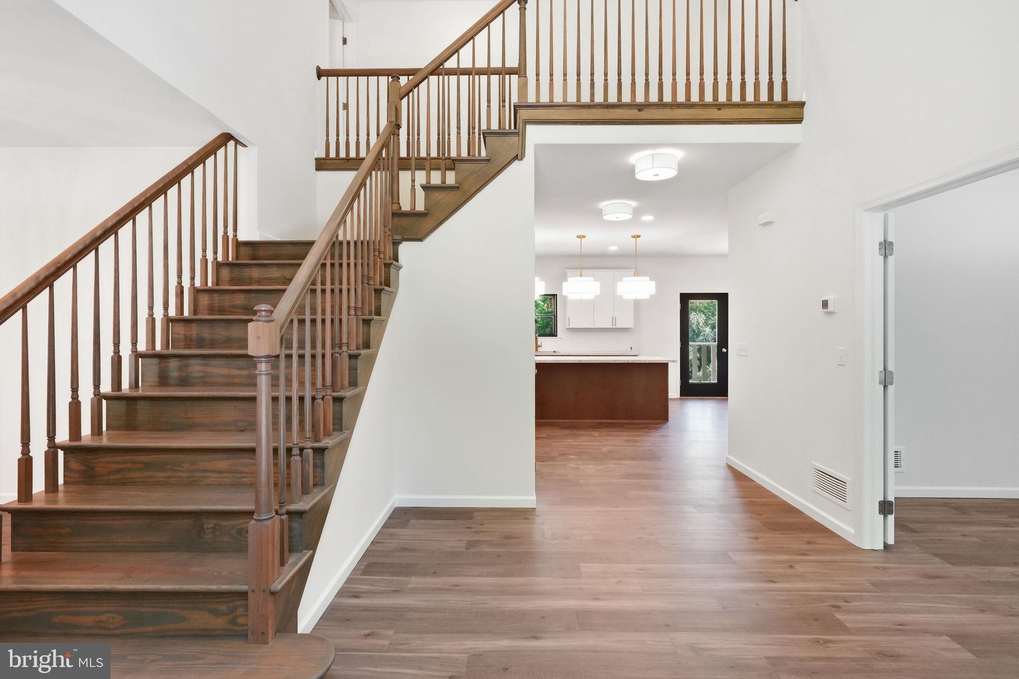410 East Rose Tree Road Media, PA 19063 - Photo 3 of 50 Two Story Foyer