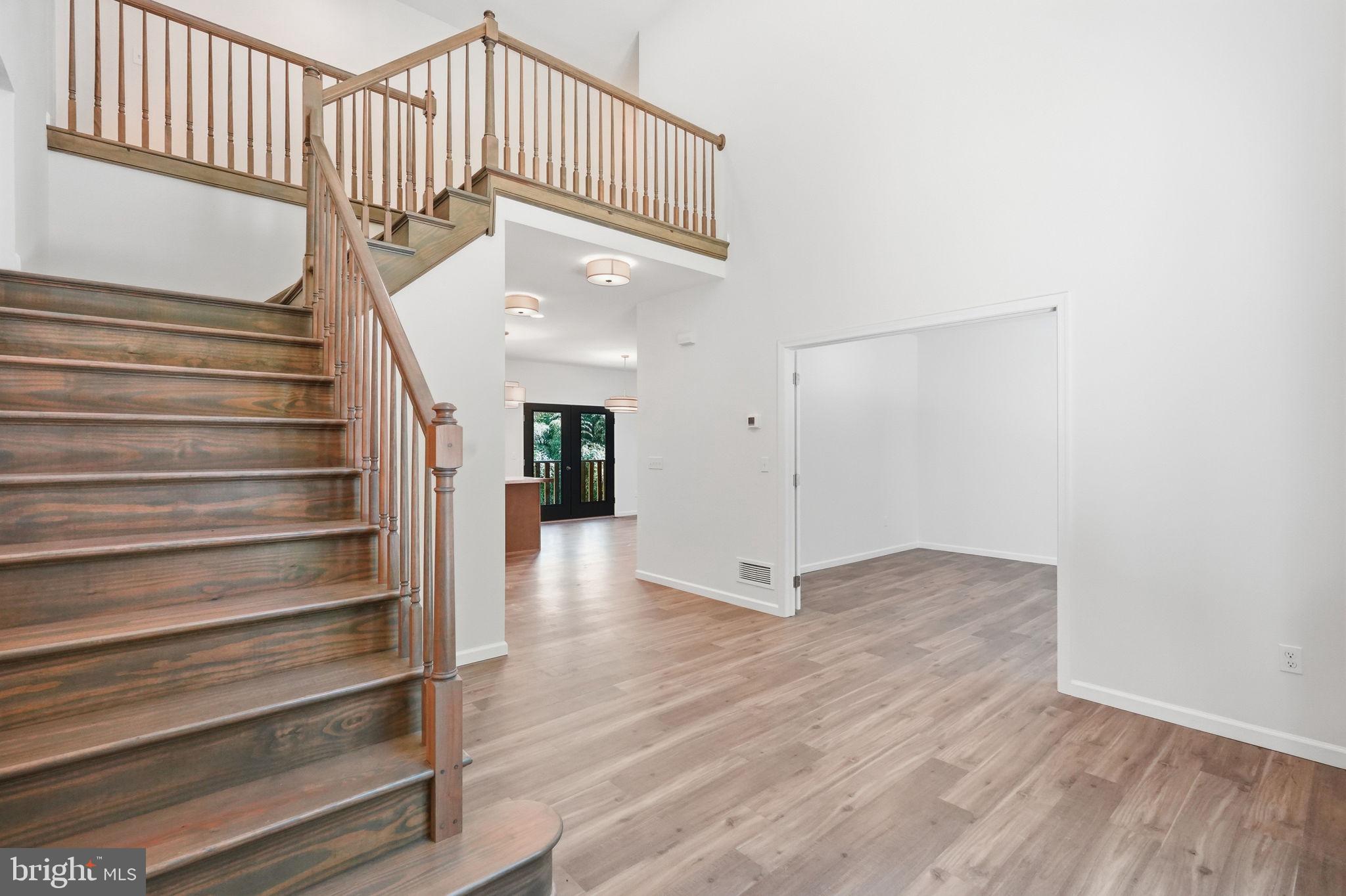 410 East Rose Tree Road Media, PA 19063 - Photo 5 of 50 Two Story Foyer