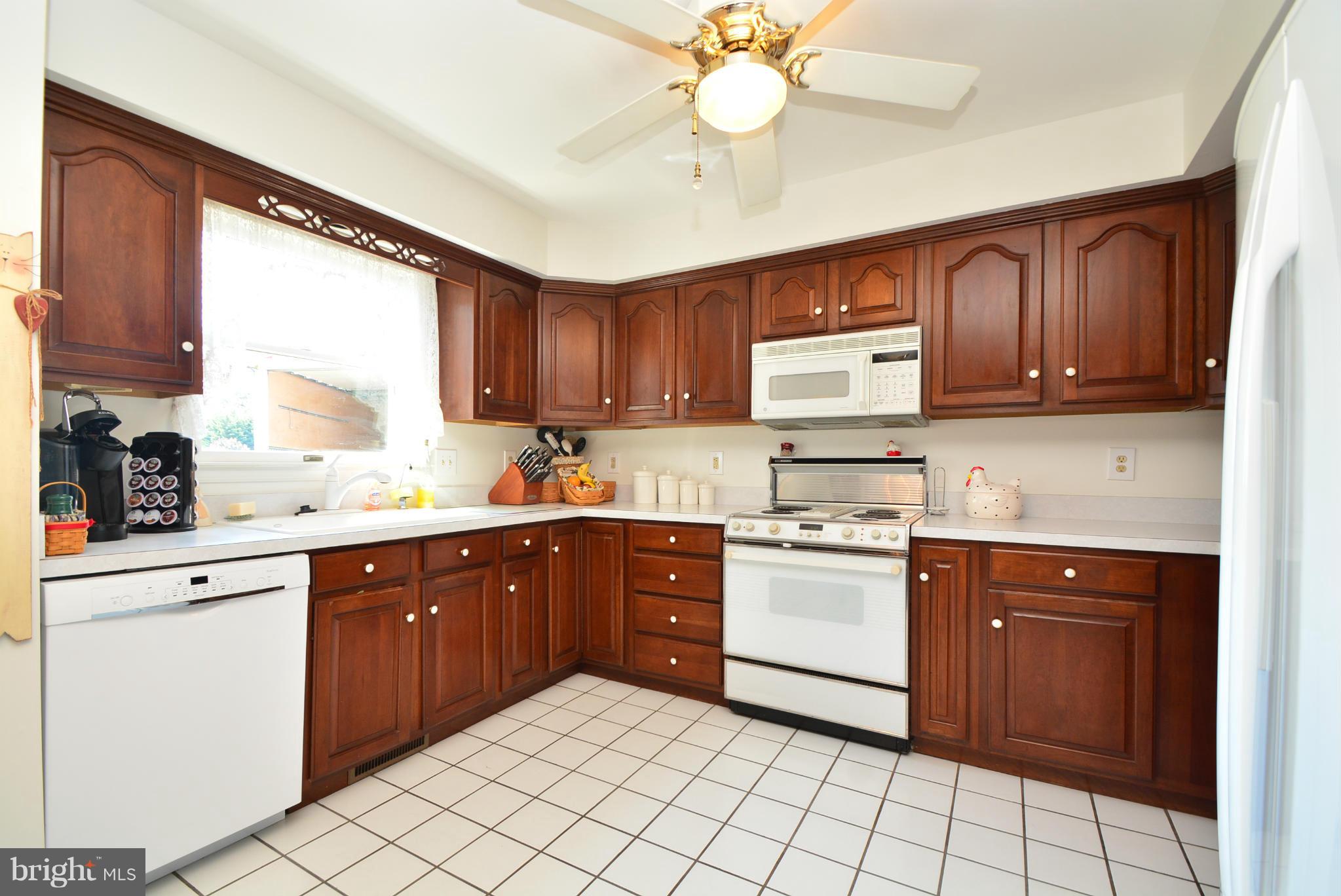 1168 Taylor Road Street, MD 21154 - Photo 6 of 30 Kitchen
