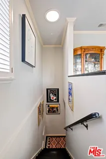 $1,385,000 | 2855 Effie Street, Los Angeles, CA 90026