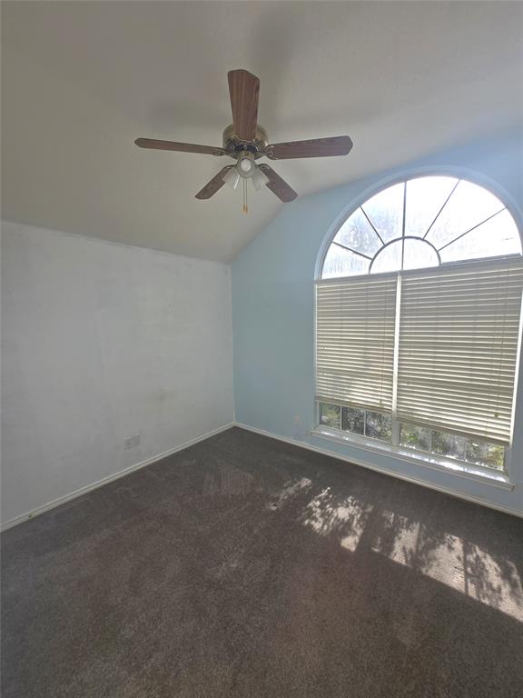 604 Valleyridge Court Decatur, TX 76234 - Photo 20 of 35 en empty room with windows