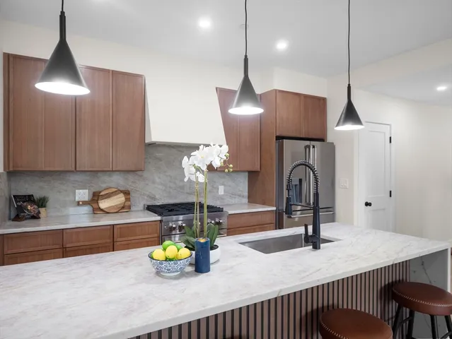 $879,990 | 106-108 Bunker Hill Street, Unit 1, Boston, MA 02129