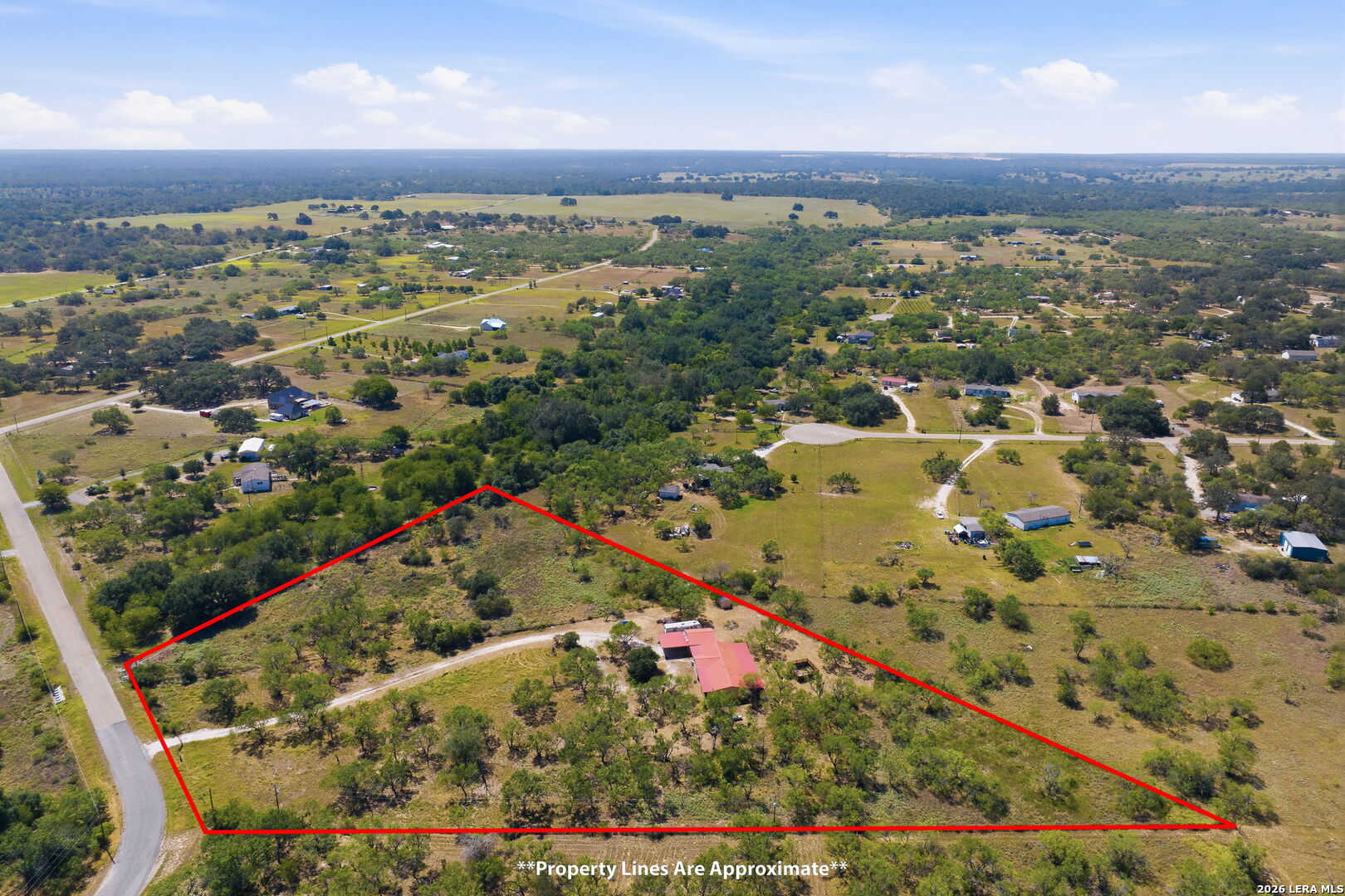 994 Quail Run Lytle, TX 78052 - Photo 5 of 35 Gallery Image 5