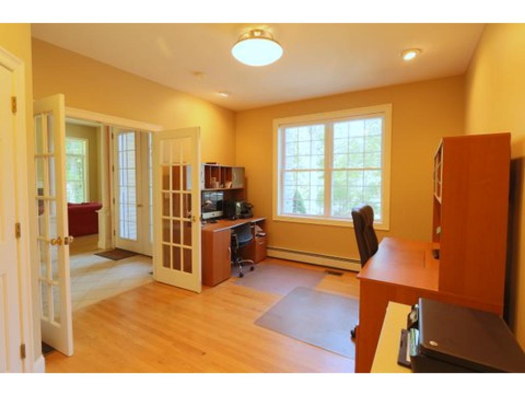 19 Welch Road Londonderry, NH 03053 - Photo 13 of 31