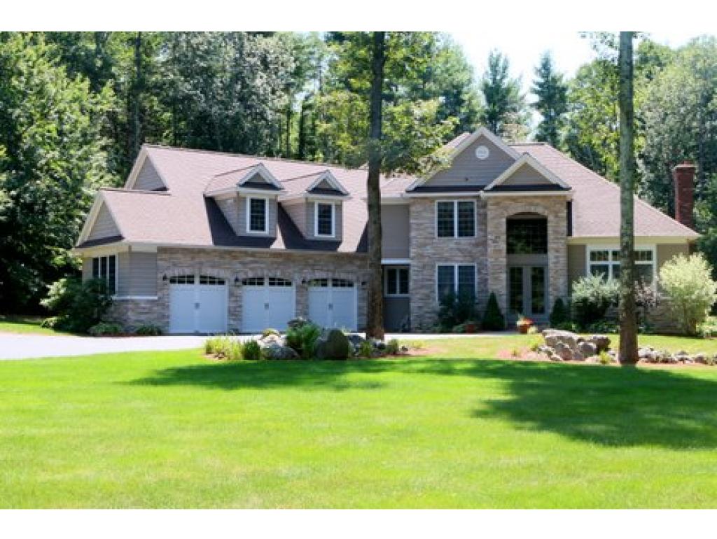19 Welch Road Londonderry, NH 03053 - Photo 4 of 31