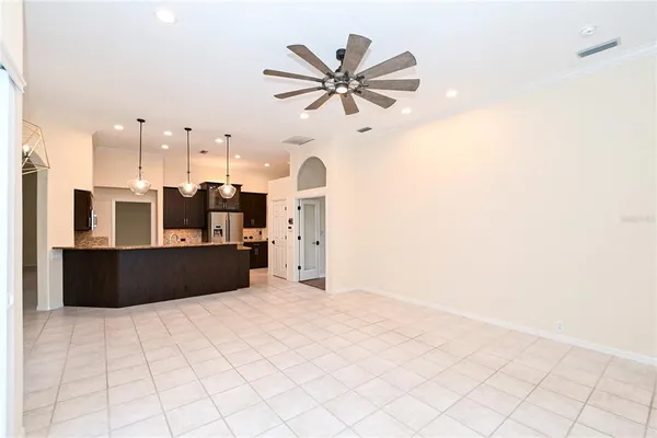 $3,900 | 7468 Myrica Drive, Sarasota, FL 34241