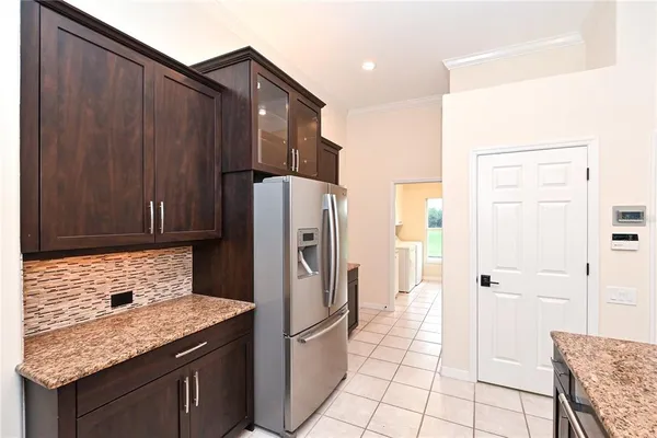 $3,900 | 7468 Myrica Drive, Sarasota, FL 34241