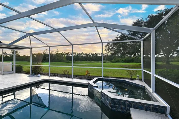 $3,900 | 7468 Myrica Drive, Sarasota, FL 34241