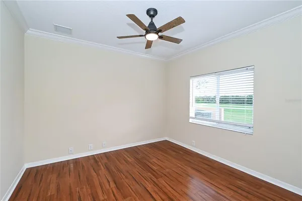 $3,900 | 7468 Myrica Drive, Sarasota, FL 34241