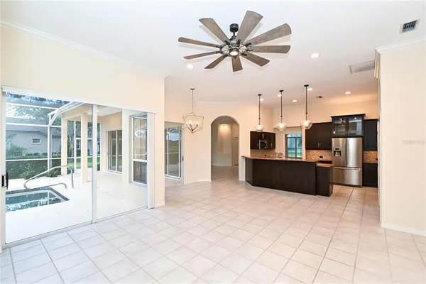 $3,900 | 7468 Myrica Drive, Sarasota, FL 34241