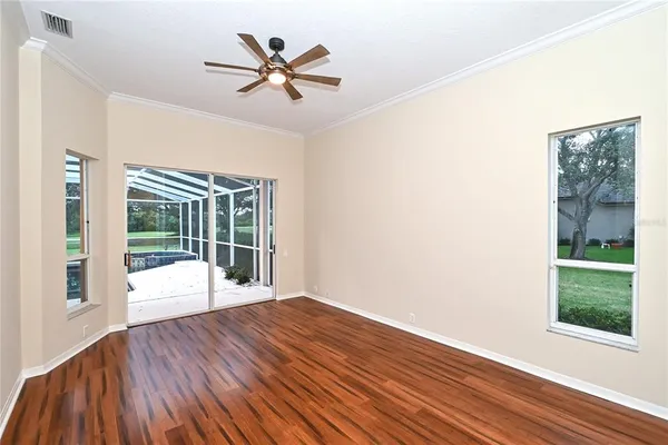 $3,900 | 7468 Myrica Drive, Sarasota, FL 34241