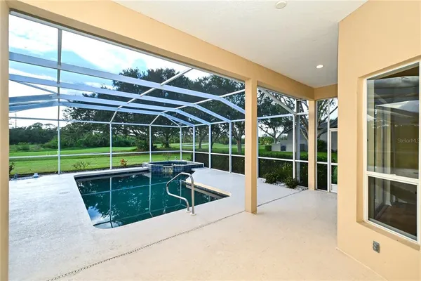 $3,900 | 7468 Myrica Drive, Sarasota, FL 34241