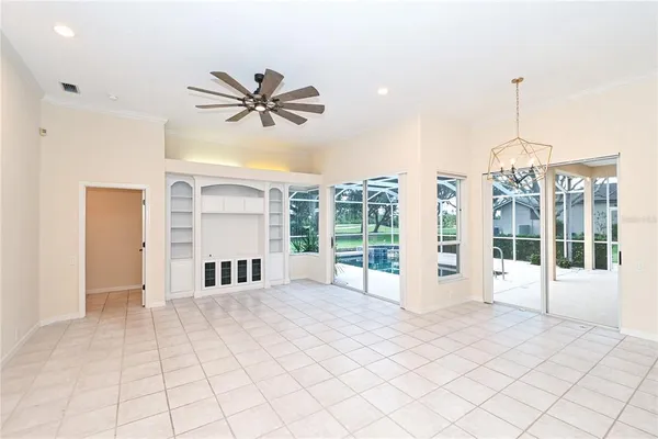 $3,900 | 7468 Myrica Drive, Sarasota, FL 34241