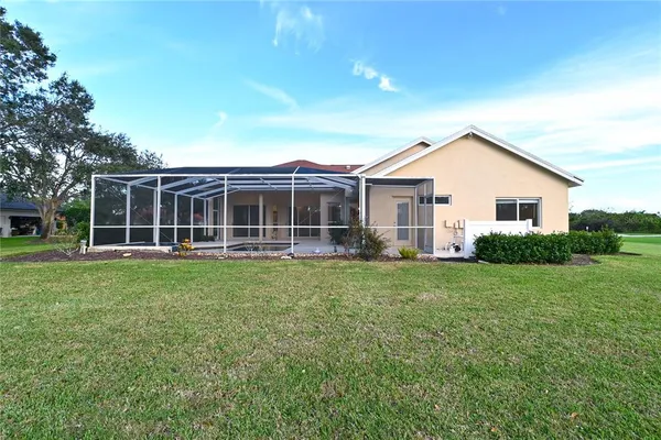 $3,900 | 7468 Myrica Drive, Sarasota, FL 34241