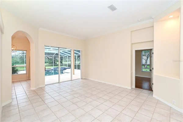 $3,900 | 7468 Myrica Drive, Sarasota, FL 34241