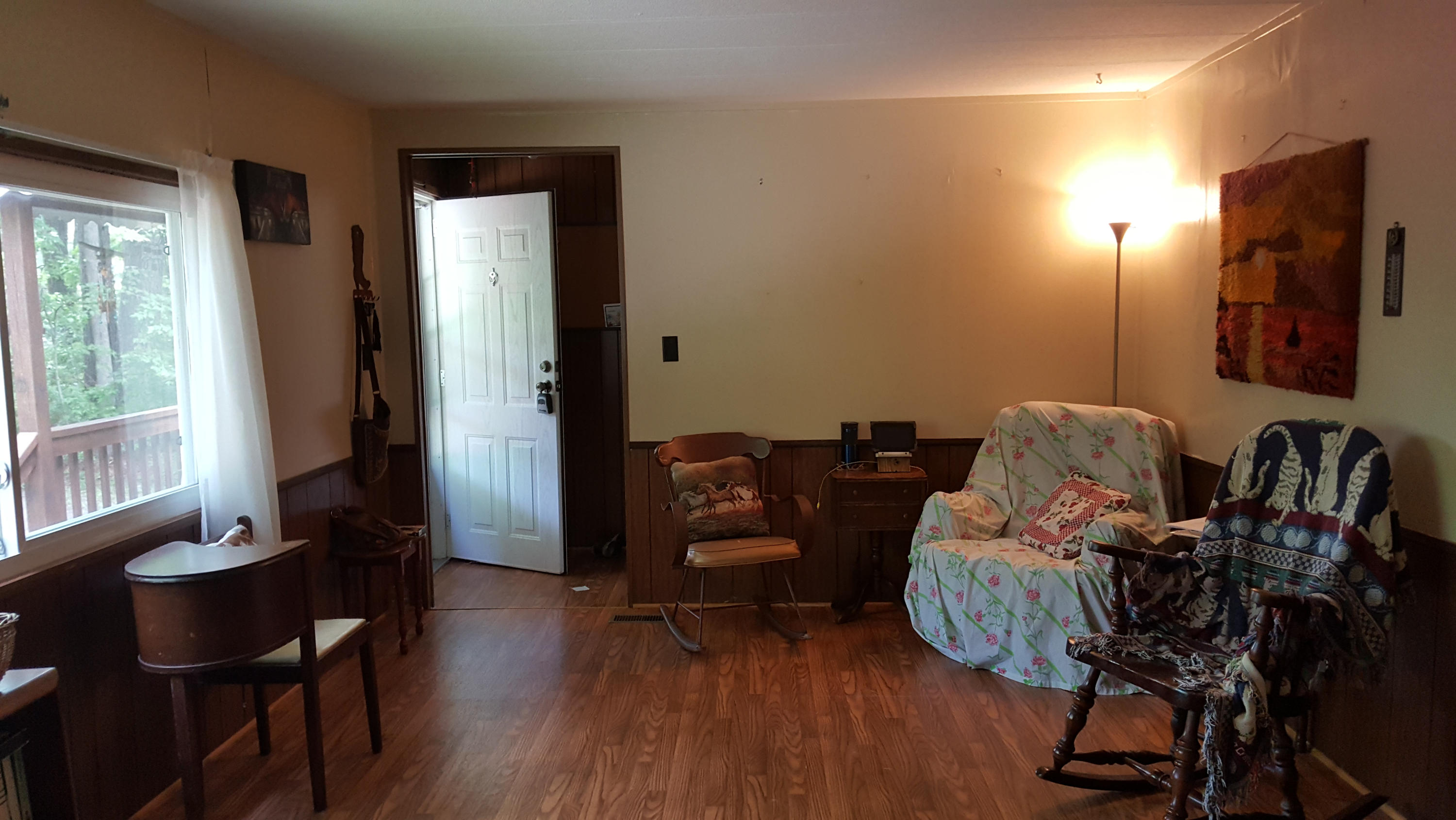 85 Peurifoy Road Walterboro, SC 29488 - Photo 3 of 11 20160503_121827