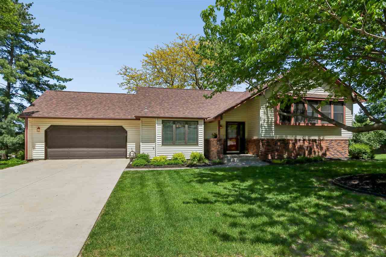 615 Pine Ridge Road Coralville, IA 52241 - Photo 31 of 36 Gallery Image 31