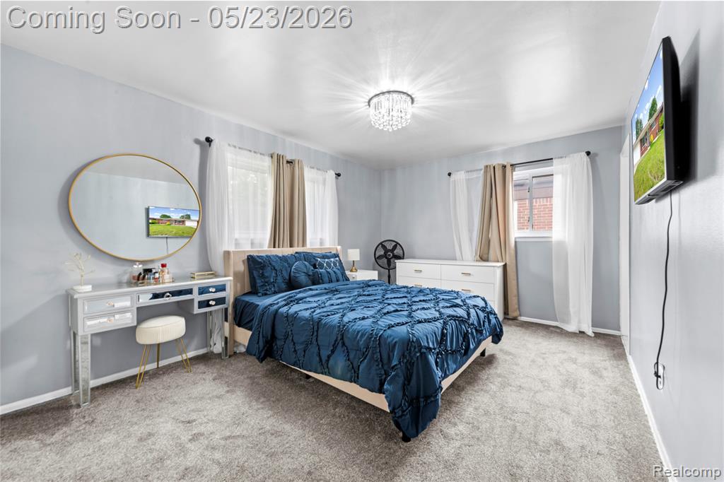 29410 Runey Drive Warren, MI 48092 - Photo 5 of 33
