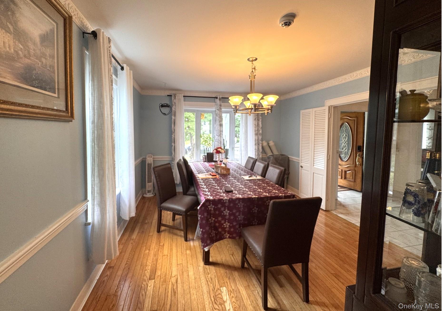 36 Earle Place New Rochelle, NY 10801 - Photo 8 of 36
