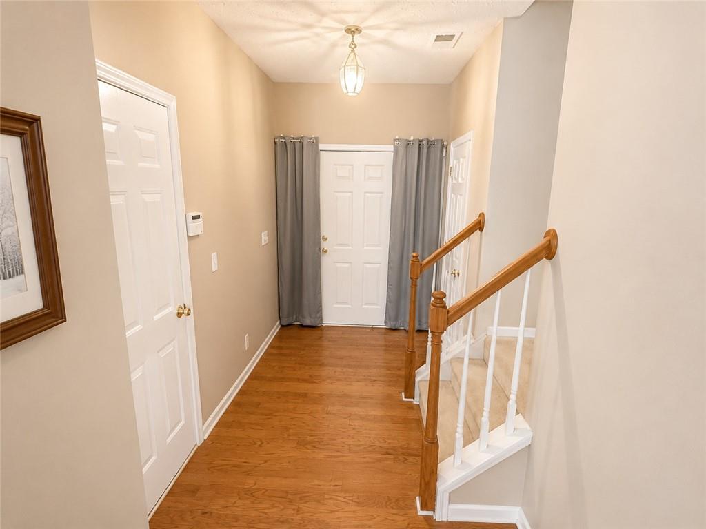 71 Berkeley Place Cartersville, GA 30121 - Photo 4 of 24