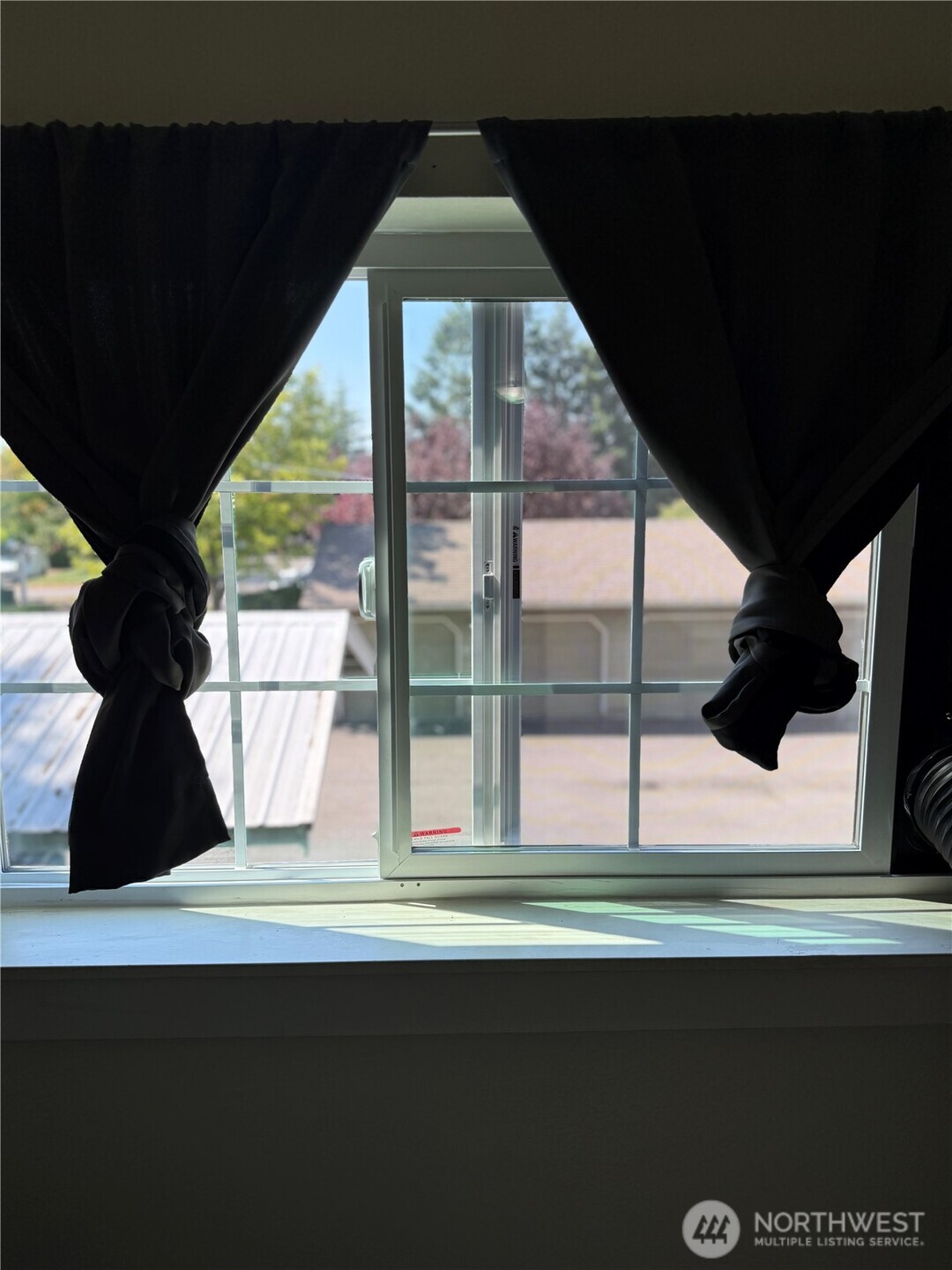 28716 18th Avenue South, Unit Y203 Federal Way, WA 98003 - Photo 35 of 37 a view of front door