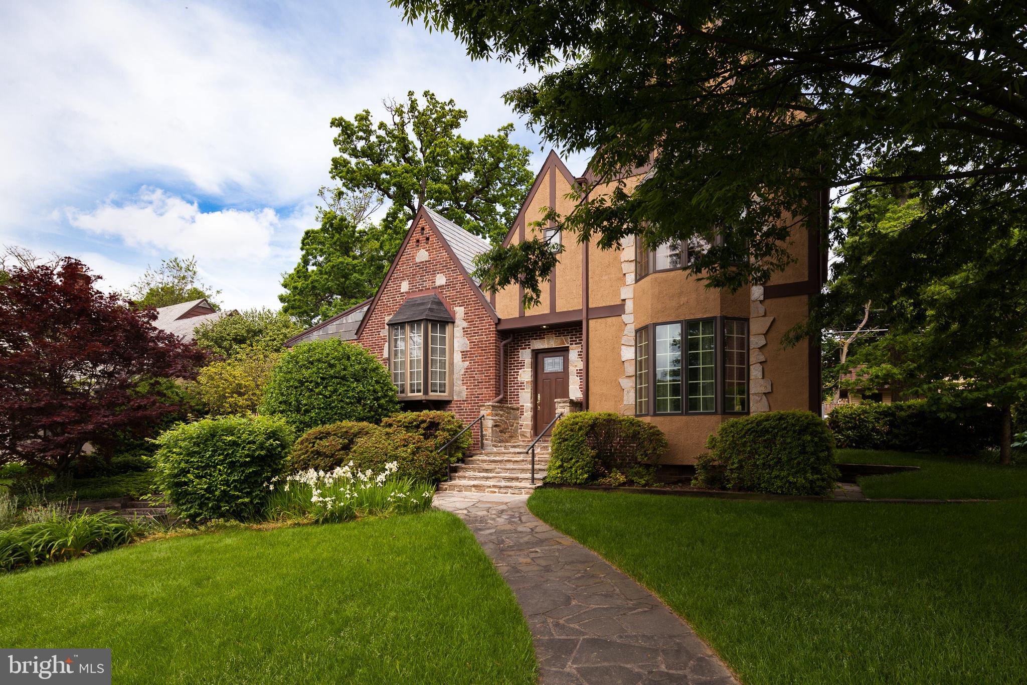 7109 Rich Hill Road Baltimore, MD 21212 - Photo 3 of 39 Lovely Stockbroker Tudor!