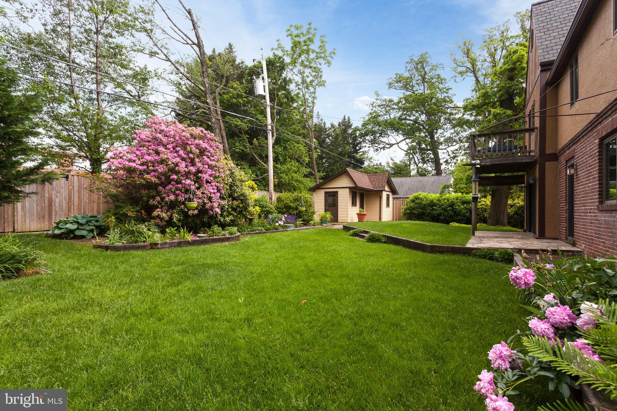 7109 Rich Hill Road Baltimore, MD 21212 - Photo 37 of 39 Lovely backyard, with private gate to school