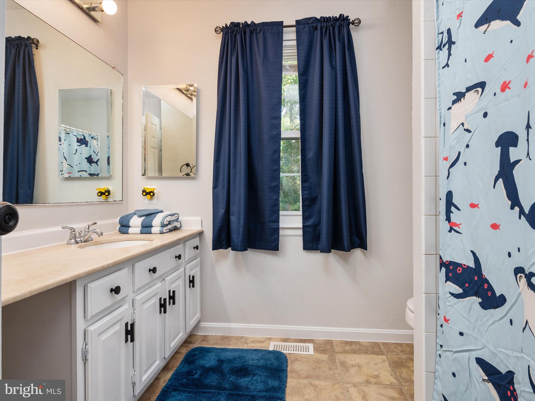 9328 Spring Water Path Jessup, MD 20794 - Photo 28 of 46 Upper Level Full Hall Bathroom