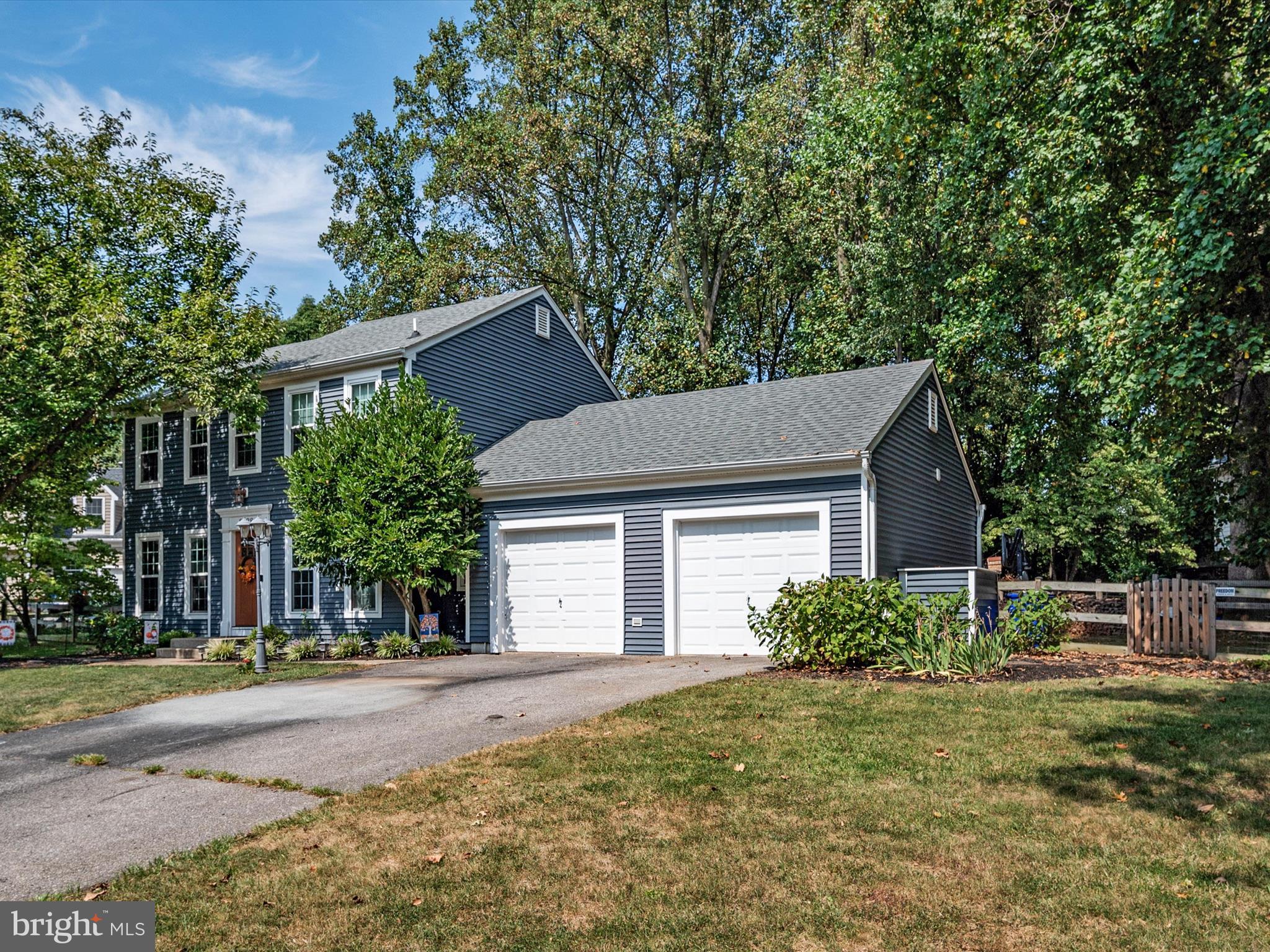 9328 Spring Water Path Jessup, MD 20794 - Photo 3 of 46 2 car Garage