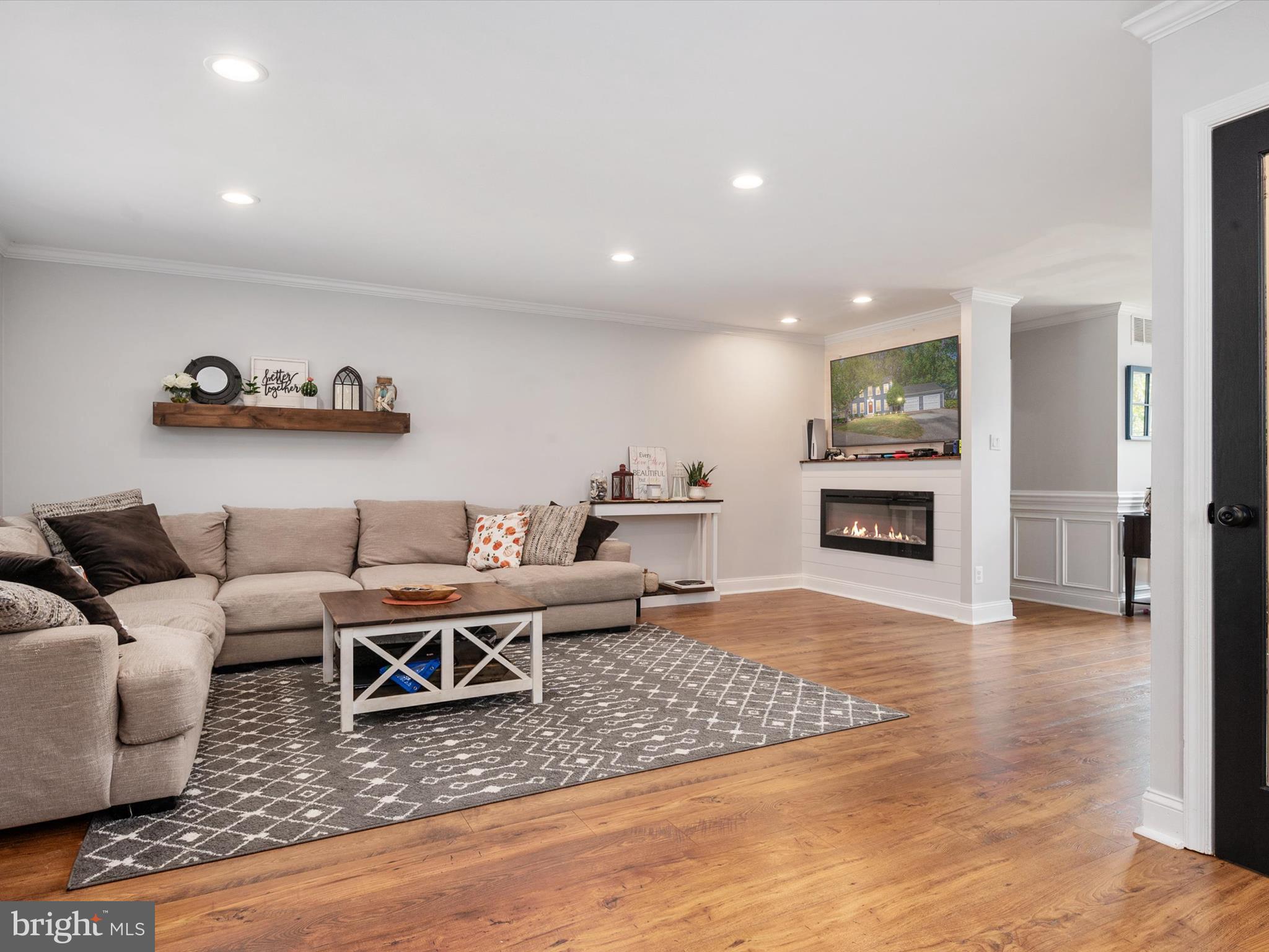 9328 Spring Water Path Jessup, MD 20794 - Photo 8 of 46 Family Room w/Electric FP