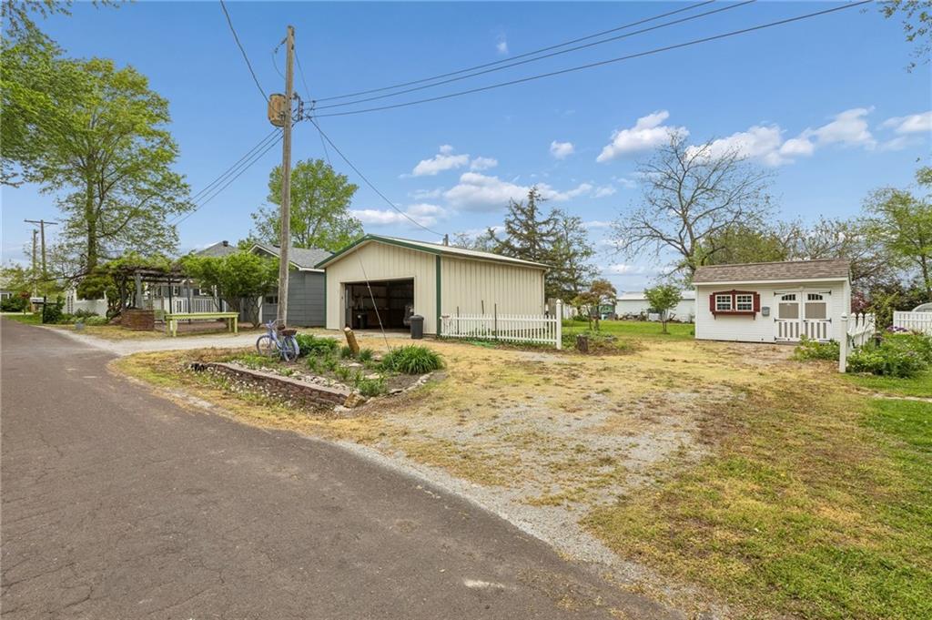 109 Maple Street Lathrop, MO 64465 - Photo 3 of 46