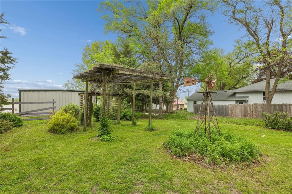 109 Maple Street Lathrop, MO 64465 - Photo 42 of 46