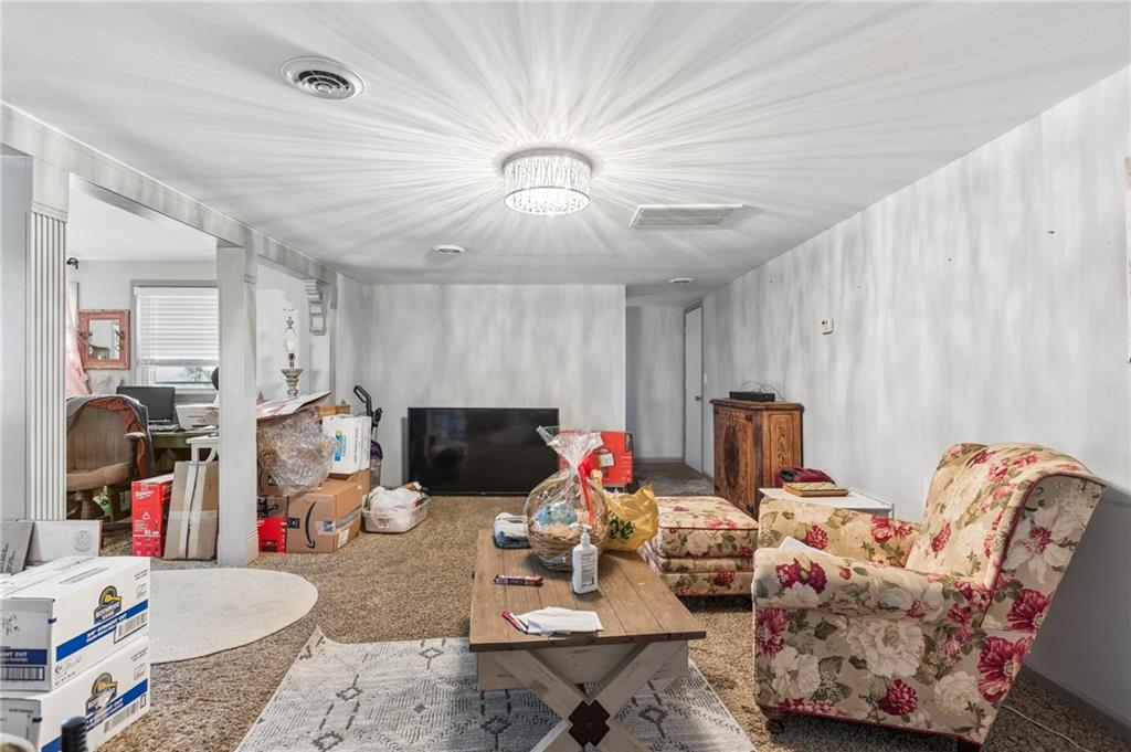 109 Maple Street Lathrop, MO 64465 - Photo 8 of 46