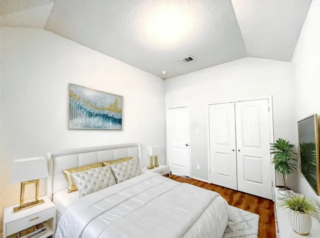 $1,975 | 20330 Pine Water Lane, Tomball, TX 77375