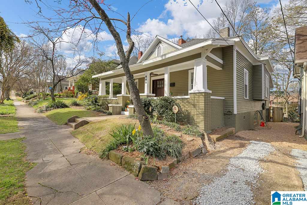640 39th Street South Birmingham, AL 35222 - Photo 3 of 31