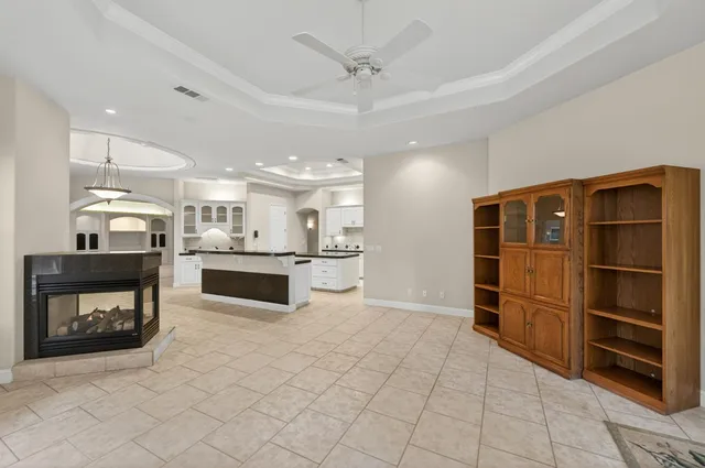 $1,100,000 | 6660 North St Catherine Court, Fresno, CA 93711