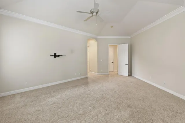 $1,100,000 | 6660 North St Catherine Court, Fresno, CA 93711