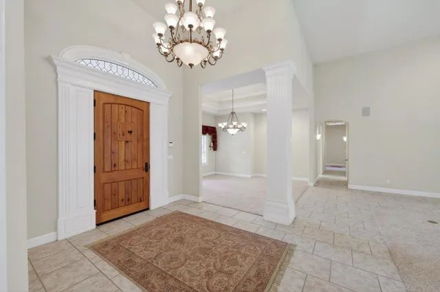 $1,100,000 | 6660 North St Catherine Court, Fresno, CA 93711