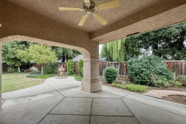 $1,100,000 | 6660 North St Catherine Court, Fresno, CA 93711
