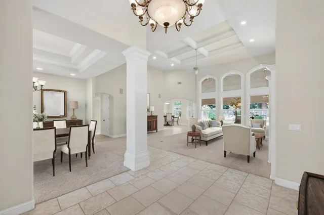 $1,100,000 | 6660 North St Catherine Court, Fresno, CA 93711