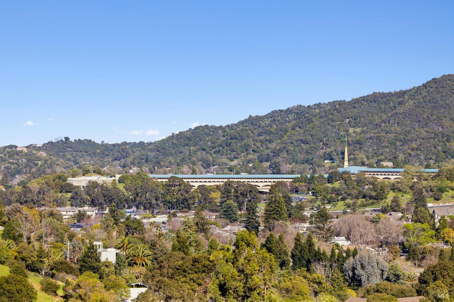 105 Oak Ridge Road San Rafael, CA 94903 - Photo 14 of 30