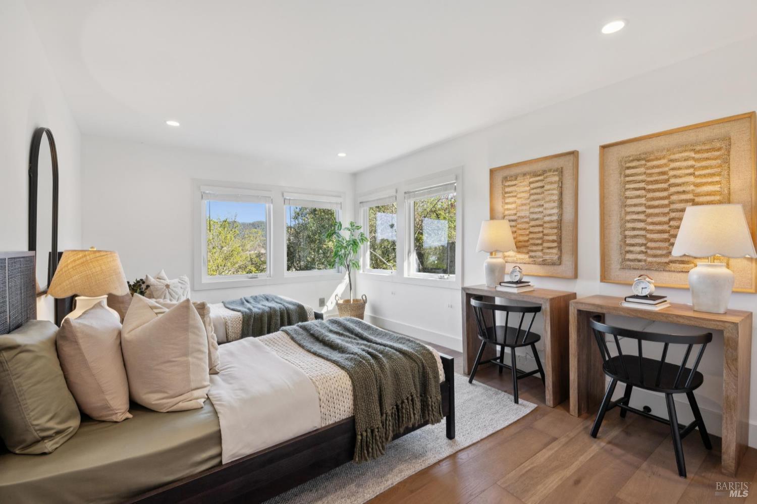 105 Oak Ridge Road San Rafael, CA 94903 - Photo 18 of 30
