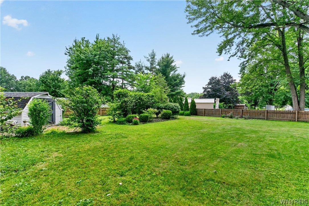2915 Schoolview Road Eden, NY 14057 - Photo 9 of 50