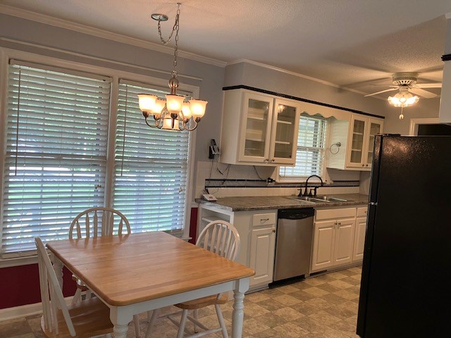 201 Pinewood Road Dalton, GA 30721 - Photo 9 of 25 Gallery Image 9