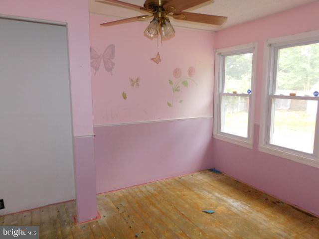 27 Victory Road Bridgeton, NJ 08302 - Photo 11 of 17 Bedroom 1