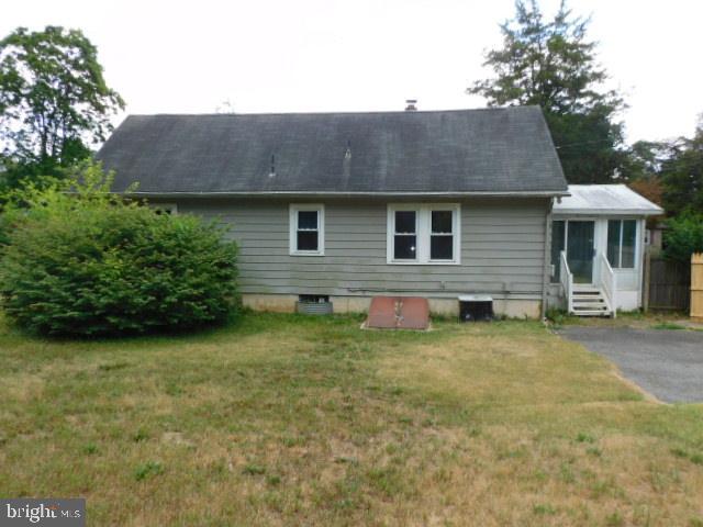 27 Victory Road Bridgeton, NJ 08302 - Photo 16 of 17 Back View