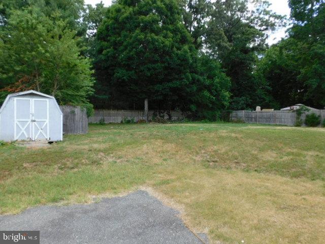 27 Victory Road Bridgeton, NJ 08302 - Photo 17 of 17 Backyard